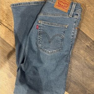 Women Levi denim